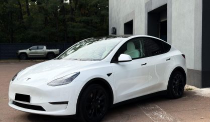Tesla Model Y 2023 - авто лізинг Carat