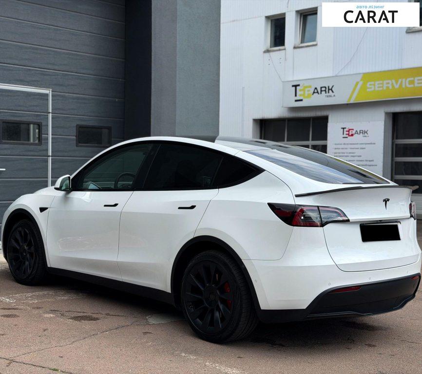 Tesla Model Y 2021