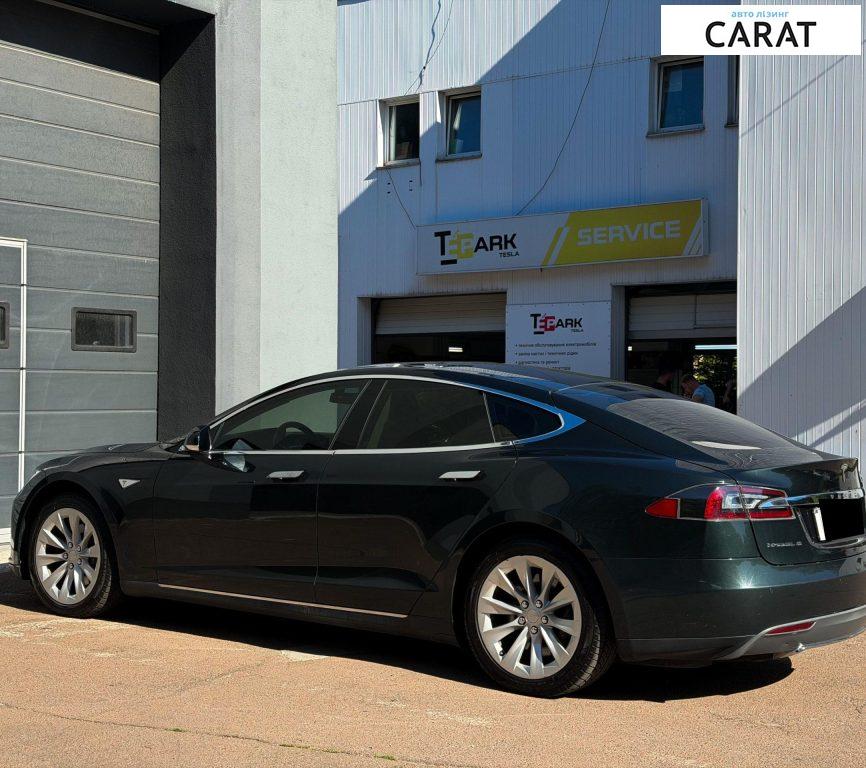 Tesla Model S 2013