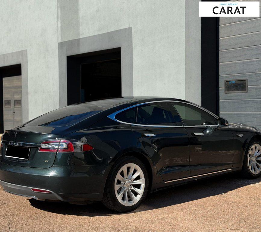 Tesla Model S 2013