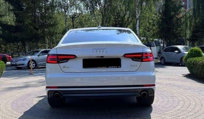 Audi A4 2018