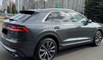 Audi SQ8 2020