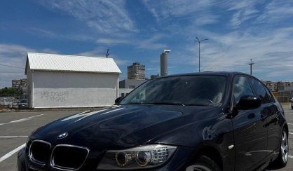 BMW 3 Series 2010