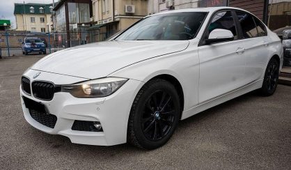 Розглянути BMW 3 Series 2016 BMW 3 Series 2016 - авто лізинг Carat