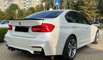 BMW 3 Series 2018