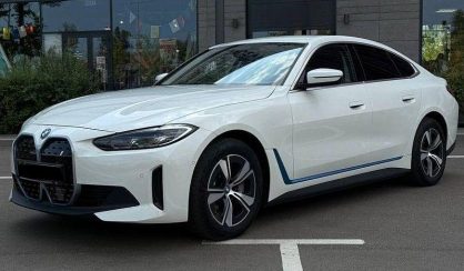 Рассмотреть BMW i4 2022 BMW i4 2022 - авто лізинг Carat