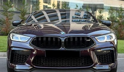 BMW M8 2021