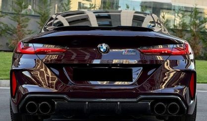 BMW M8 2021