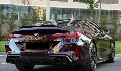 BMW M8 2021