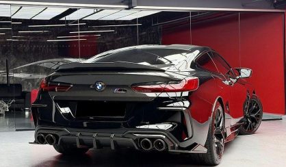 BMW M8 2023