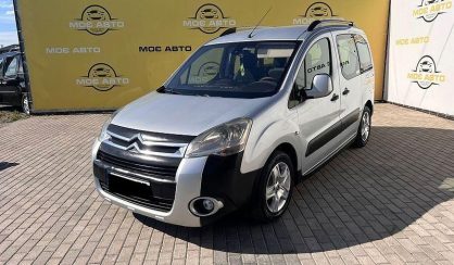 Розглянути Citroen Berlingo пасс. 2011 Citroen Berlingo пасс. 2011 - авто лізинг Carat