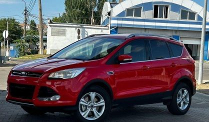 Рассмотреть Ford Kuga 2014 Ford Kuga 2014 - авто лізинг Carat