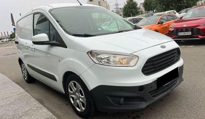 Ford Transit Courier 2014