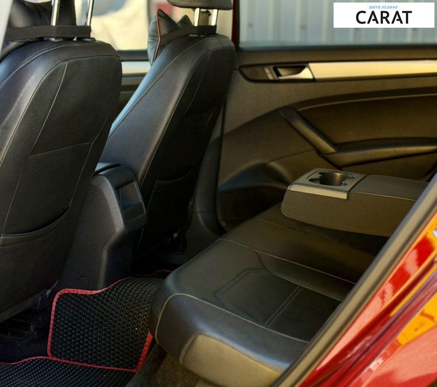 Volkswagen Passat NMS 2015