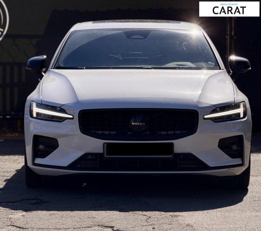Volvo S60 2023