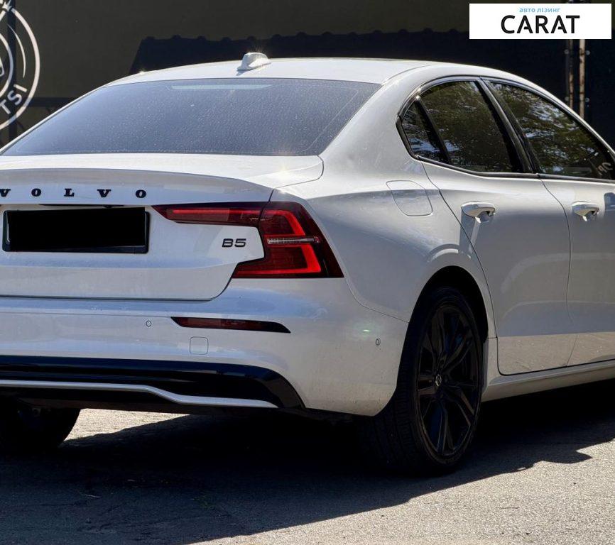 Volvo S60 2023