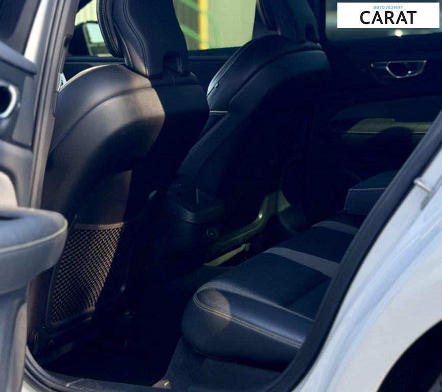 Volvo S60 2023