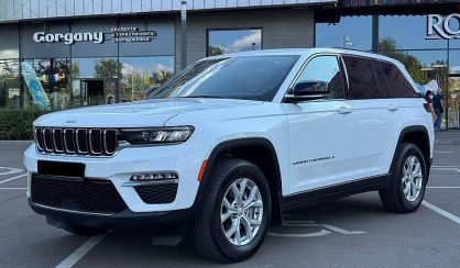 Розглянути Jeep Grand Cherokee 2023 Jeep Grand Cherokee 2023 - авто лізинг Carat