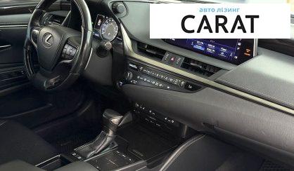 Lexus ES 2019