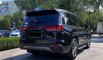 Lexus LX 2023