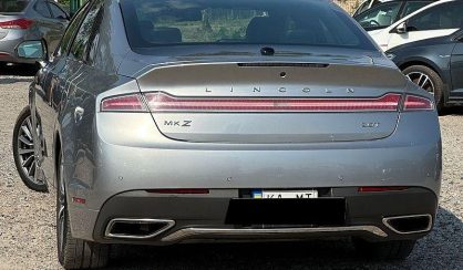 Lincoln MKZ 2020