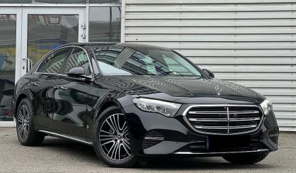 Mercedes-Benz E-Class 2024