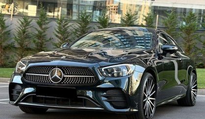Розглянути Mercedes-Benz E-Class 2022 Mercedes-Benz E-Class 2022 - авто лізинг Carat