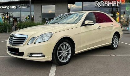Розглянути Mercedes-Benz E-Class 2012 Mercedes-Benz E-Class 2012 - авто лізинг Carat