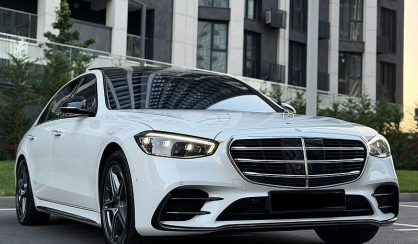 Mercedes-Benz S-Class 2023