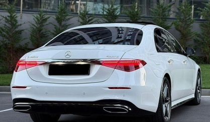 Mercedes-Benz S-Class 2023