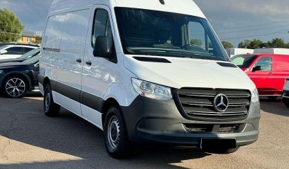Mercedes-Benz Sprinter 2021