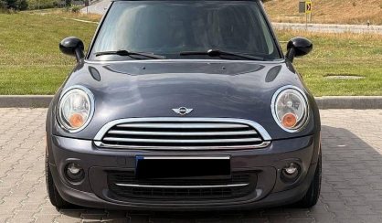 MINI Cooper 2012