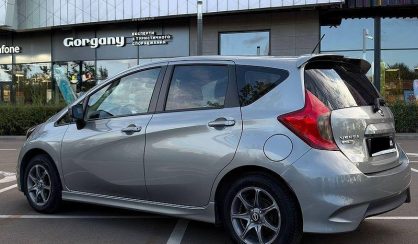 Nissan Versa 2015