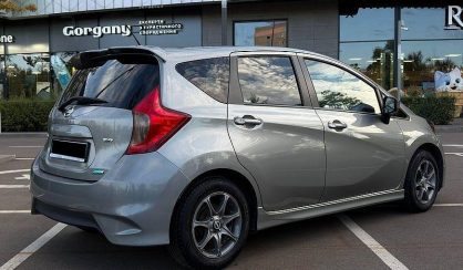 Nissan Versa 2015