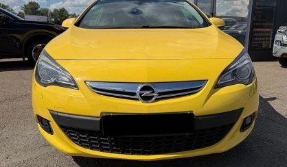 Opel Astra 2012