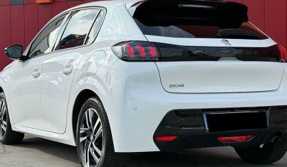 Peugeot 208 2022