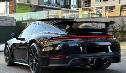 Porsche 911 2025