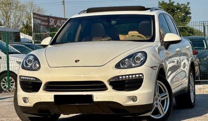 Розглянути Porsche Cayenne 2012 Porsche Cayenne 2012 - авто лізинг Carat