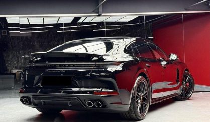 Porsche Panamera 2025