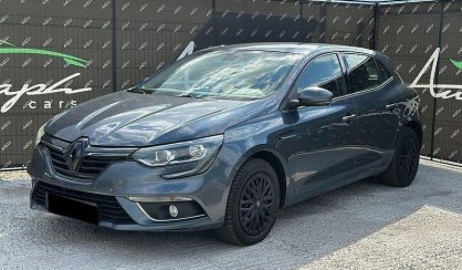 Розглянути Renault Megane 2016 Renault Megane 2016 - авто лізинг Carat