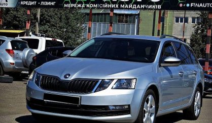 Розглянути Skoda Octavia 2017 Skoda Octavia 2017 - авто лізинг Carat