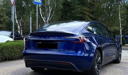 Tesla Model 3 2024