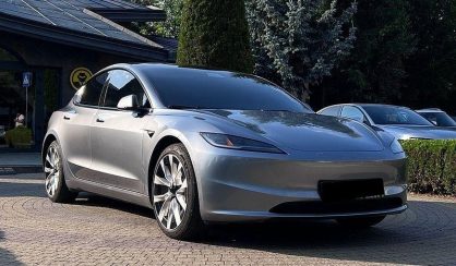 Tesla Model 3 2025