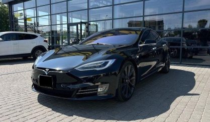Tesla Model S 2019 - авто лізинг Carat