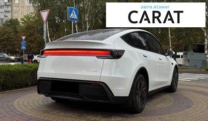 Tesla Model Y 2025
