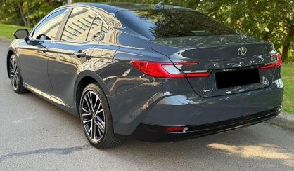 Toyota Camry 2024