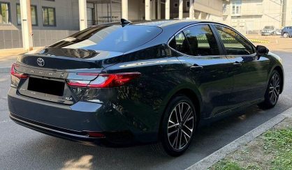 Toyota Camry 2024