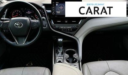 Toyota Camry 2021