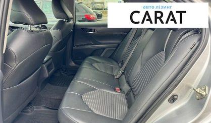 Toyota Camry 2019