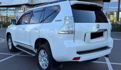 Toyota Land Cruiser Prado 2012